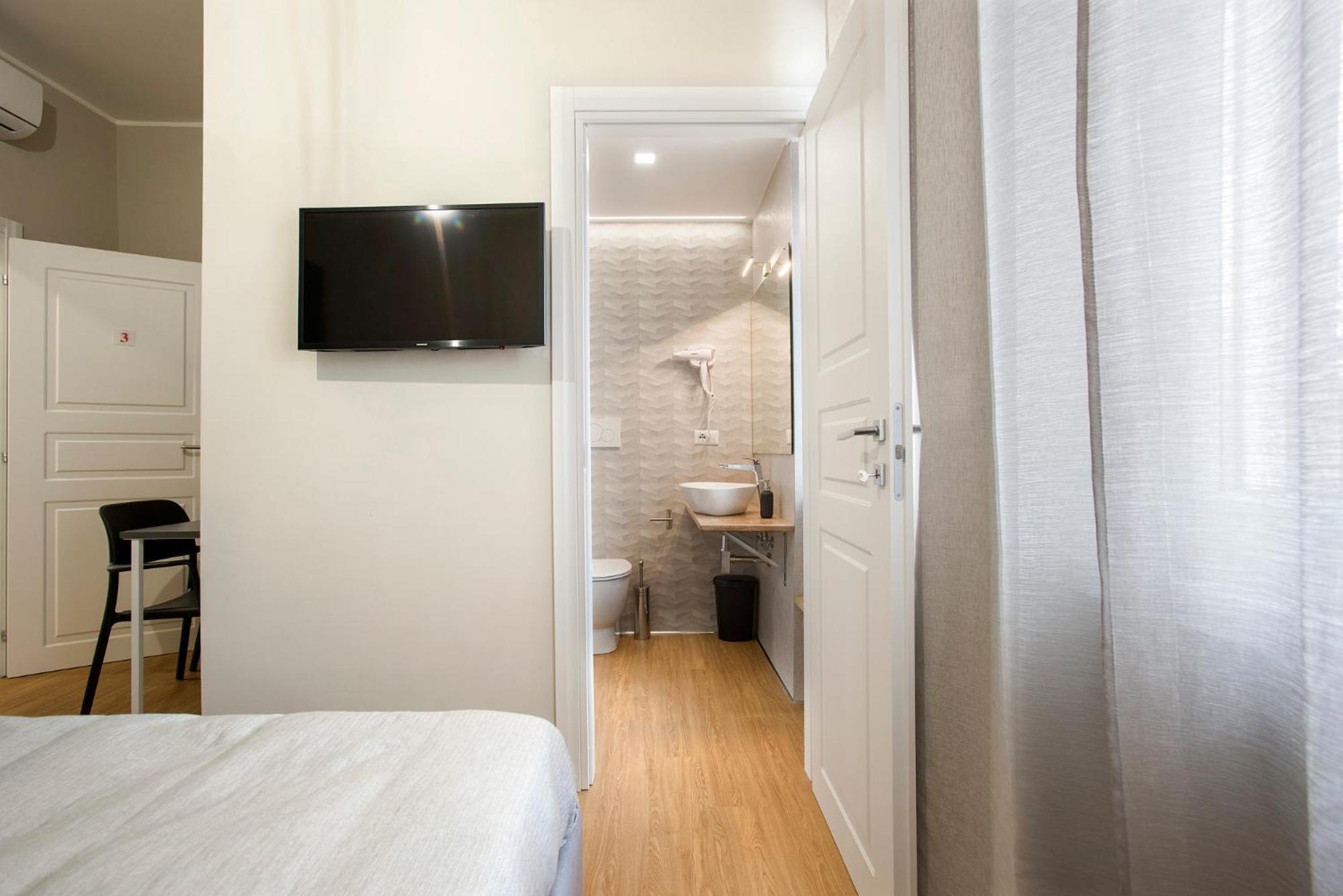 Hotel Raven Color Roma Exterior foto
